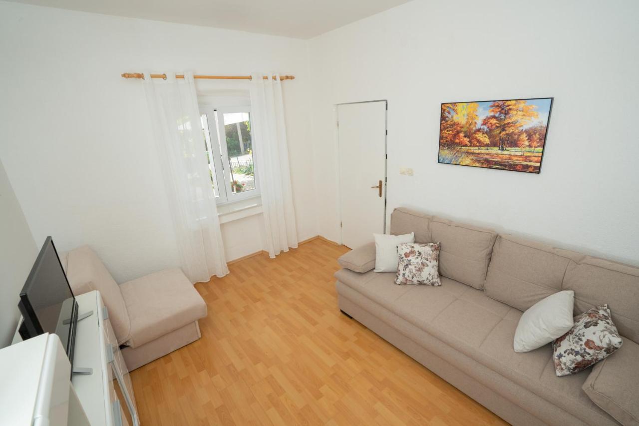 Apartament Kuca Za Odmor Denona Borovići Zewnętrze zdjęcie